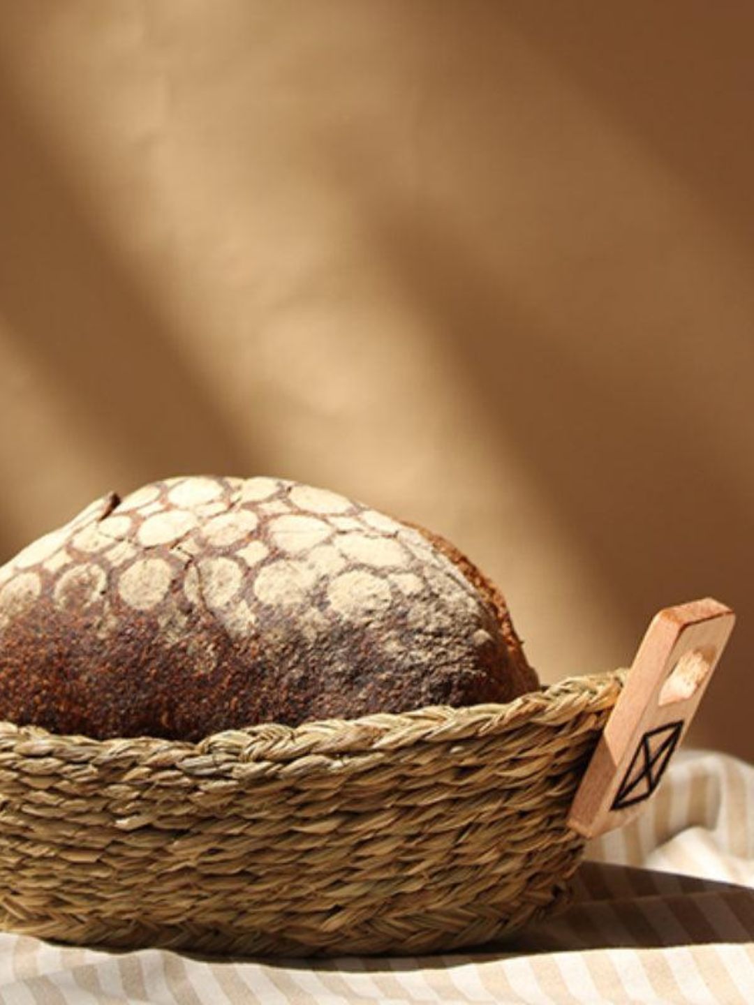 Handmade Sabai Grass Bread Serving Platter-1 Roti Box, 1 Bread Basket,4 coasters